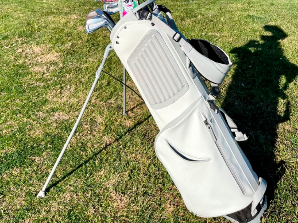 Golf Clubs Bag Standard Golf Bag White Blue Black color Golf Caddy Bag  Sport Waterproof Package