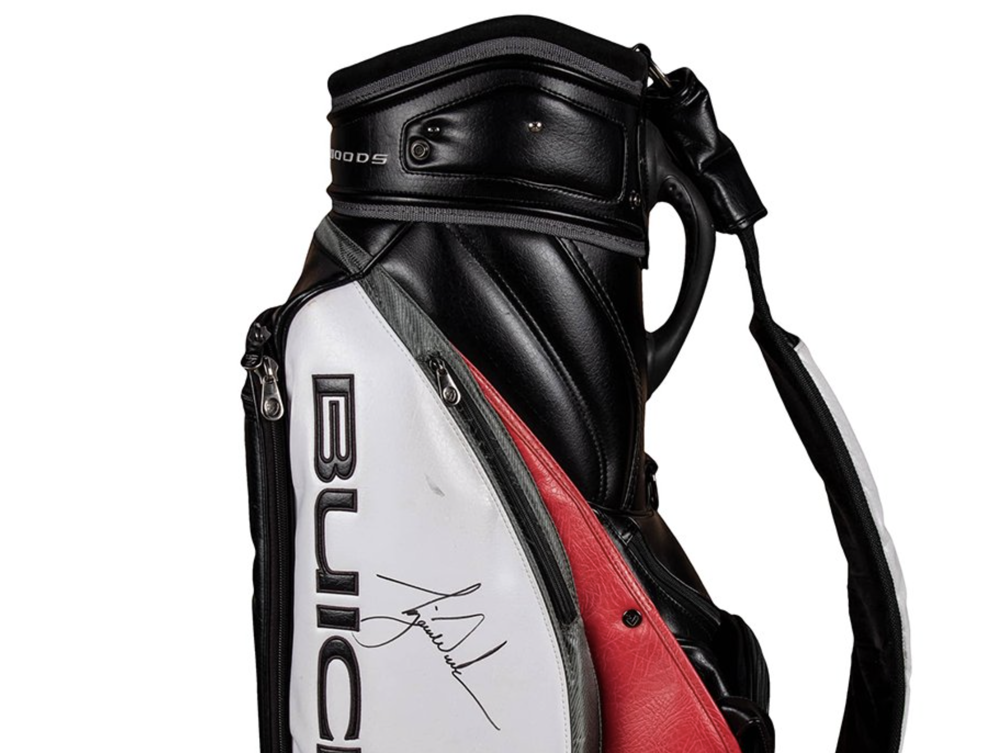 Tiger Woods 2005 tournament-used and signed Nike golf bag sells for record  price – GolfWRX