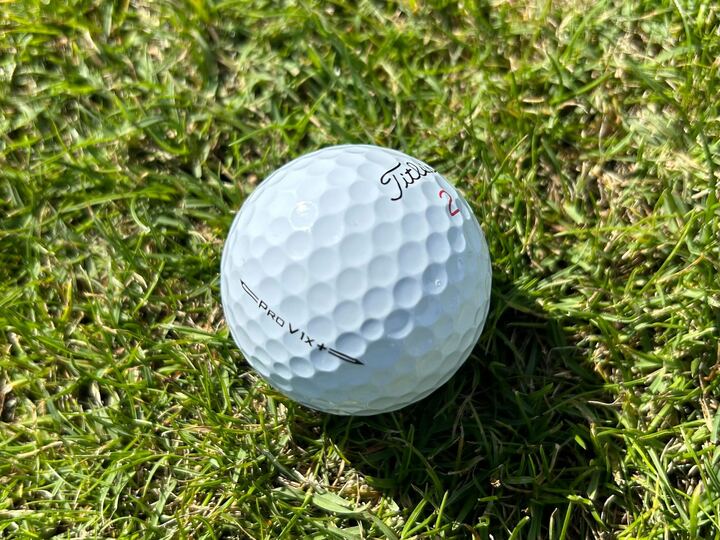 Spotted: Titleist Pro V1x Plus golf ball – GolfWRX